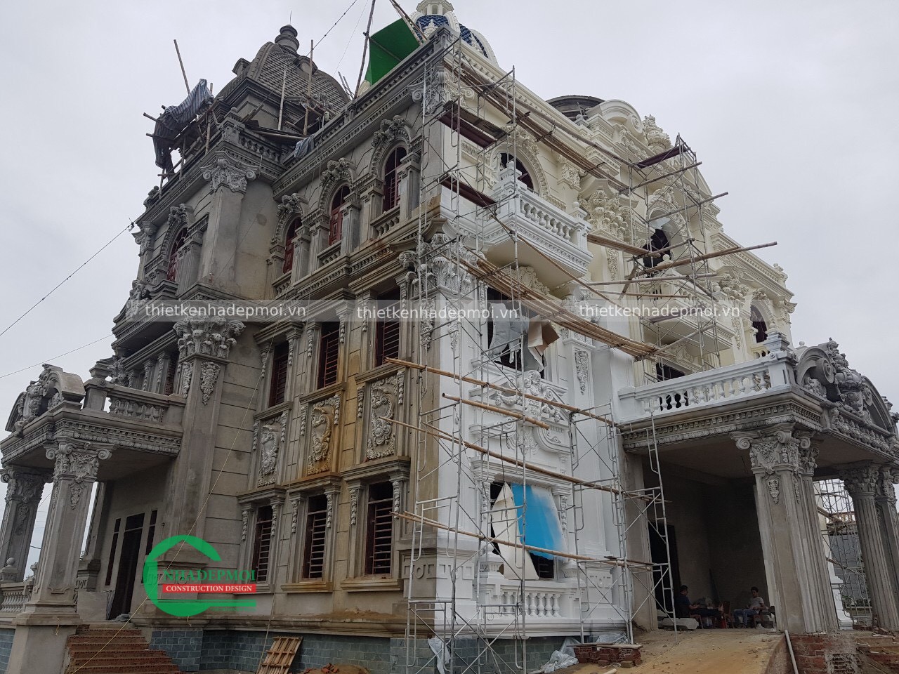 Hình ảnh thi công lâu đài dinh thự tuấn linh thanh hóa - mslđ4636