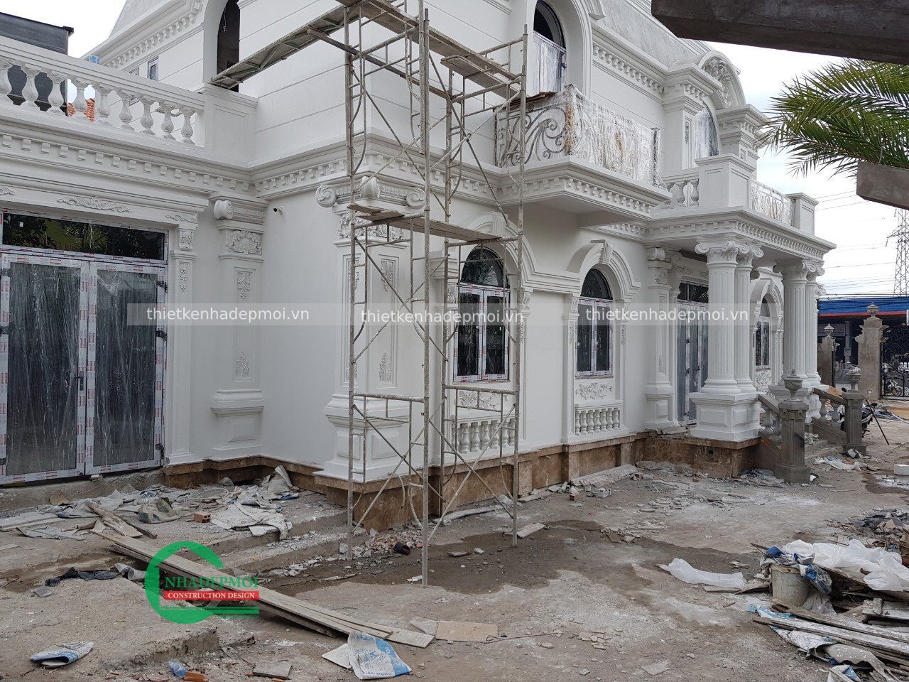 Thi công biệt thự cổ điển 2 tầng 700m2 có sân vườn trọn gói anh duy tiền giang - msxd2020