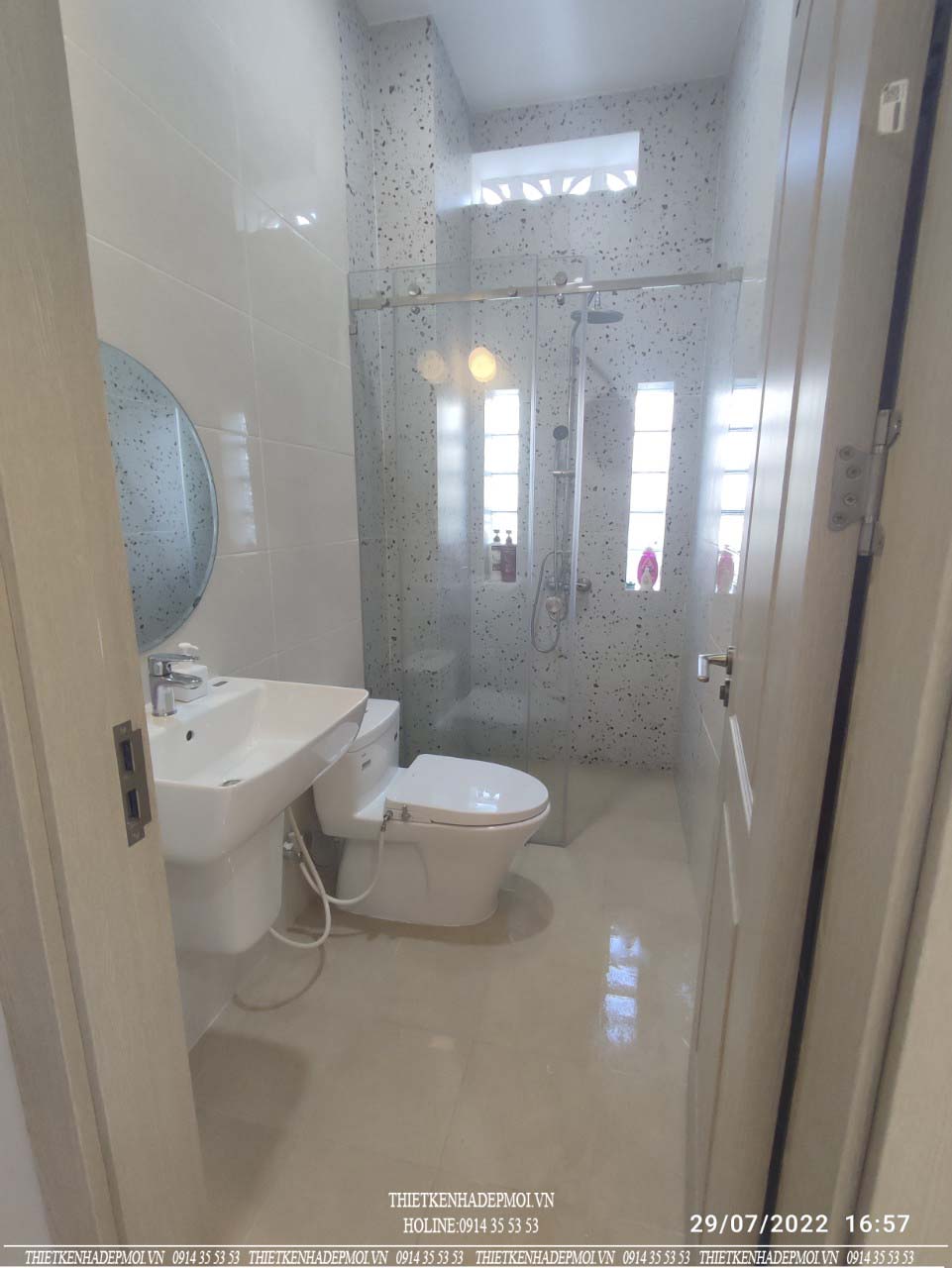 Hình ảnh thi công thực tế nhà phố 2 tầng đẹp mắt tại của chị mỹ tại bình dương