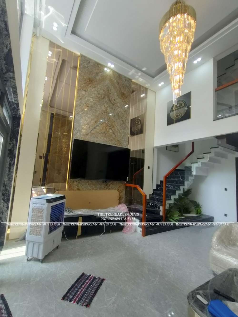 Hình ảnh thi công thực tế nhà phố hiện đại 5 tầng đẹp mắt tại thủ đức