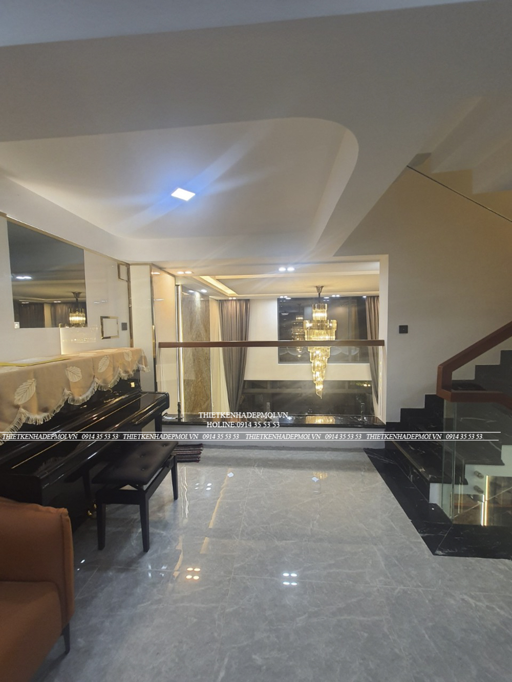 Hình ảnh thi công thực tế nhà phố hiện đại 5 tầng đẹp mắt tại thủ đức