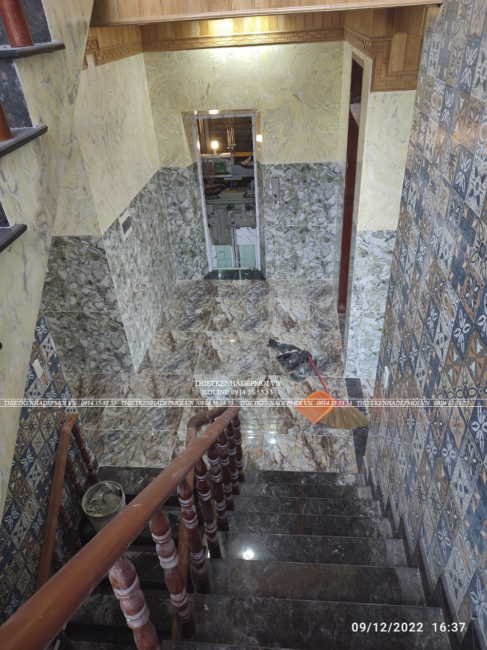 Hình ảnh thi công thực tế biệt thự mái thái của chú thấn - bình phước