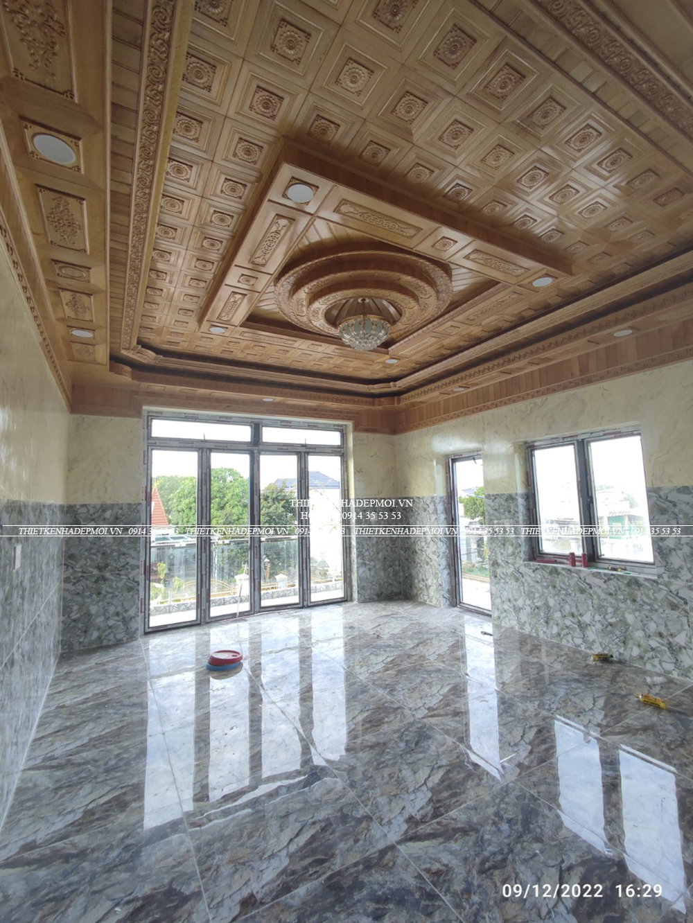 Hình ảnh thi công thực tế biệt thự mái thái của chú thấn - bình phước